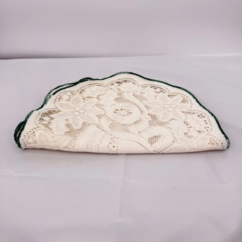 Placemats Set of 6 Christmas Bell Lace Cream Green Trim Holiday Cottage Core